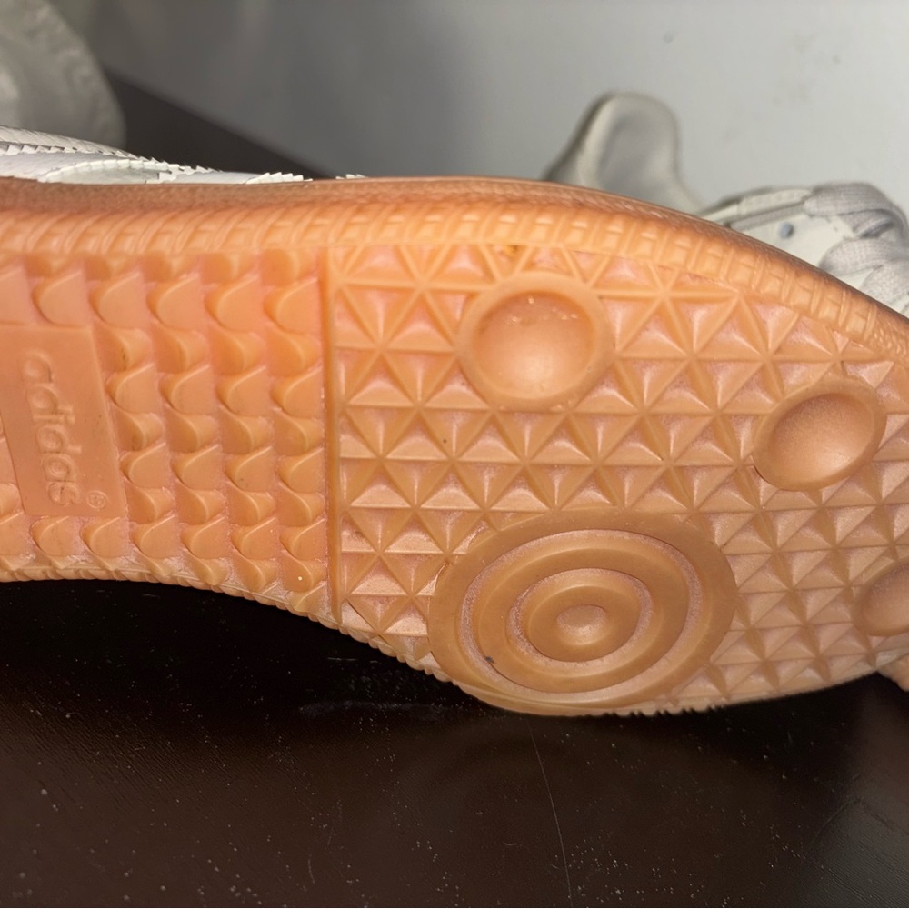 Adidas’s Samba OG Athletic Shoe - Picture 7 of 9
